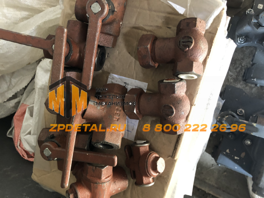 Кран трёхходовой 4325Б 